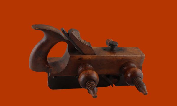 <p>TITLE: Plow plane<br /> ARTIST: Anonymous<br /> ACCESSION NUMBER: 1975.103<br /> MATERIAL: Wood, metal<br /> DATE: Early 20th century<br /> DIMENSIONS: 18.5 x 26.6 x 24.5 cm<br /> CREDIT LINE: Donation from the Fathers of Sainte-Croix</p> 